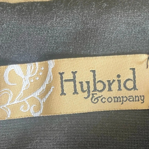 Hybrid & Company Black Blazer Jacket - One-Button Closure, Made in the USA - Picture 5 of 8